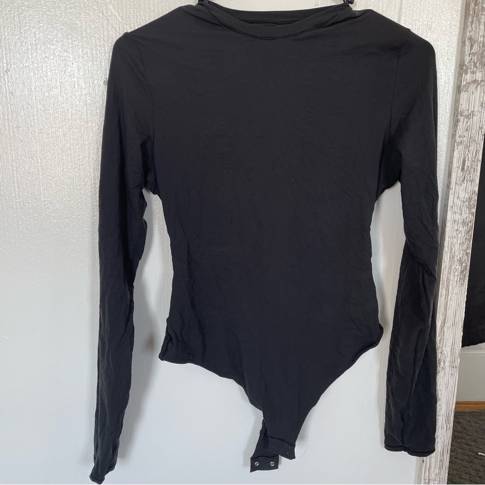 SKIMS FITS EVERYBODY BODYSUIT LONG SLEEVE SIZE LARGE